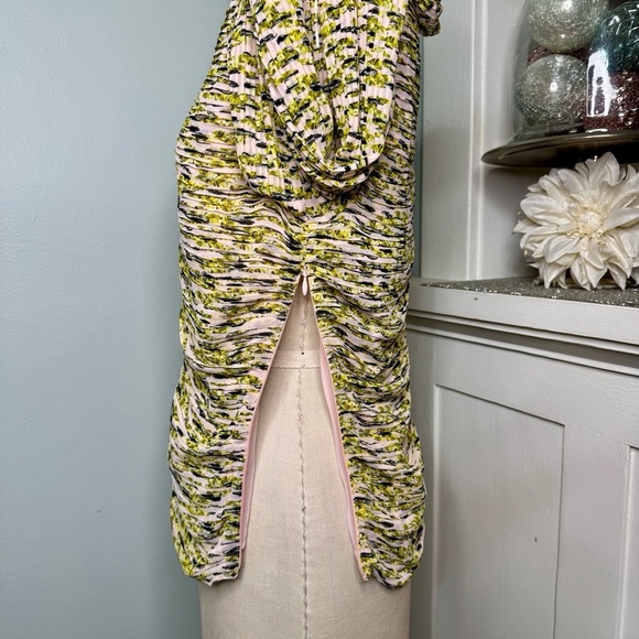 White House Black Market Long Sleeve Pleated Blouse Pink Yellow Floral 8 NWT - Picture 9 of 16